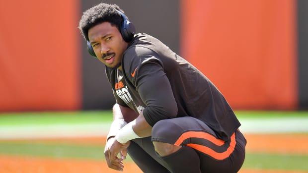 myles-garrett-browns-favorite-bands.jpg